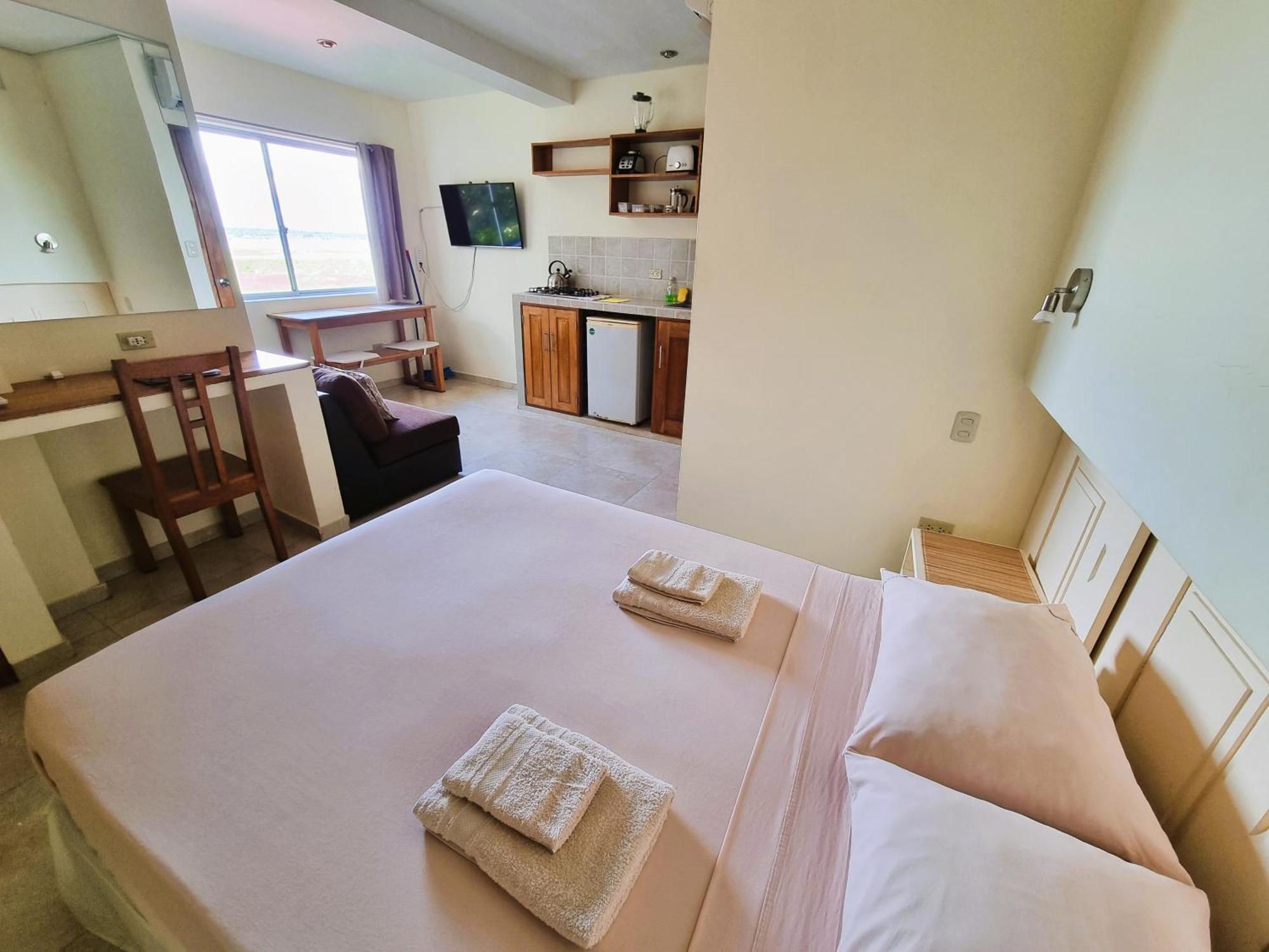 Boulevard 251 Riverside Apartments Икитос Экстерьер фото